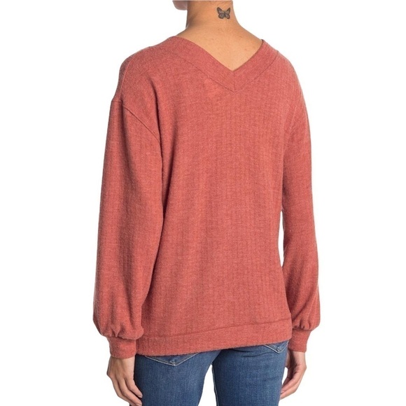 PST by Project Social T V-Neck Knit Sweater Ribbed Heather Chili Large New NWT - Picture 2 of 8